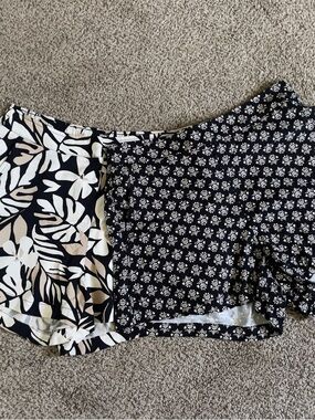 Floral & Leaf Print Shorts - Black, White, Beige.  Set of 2